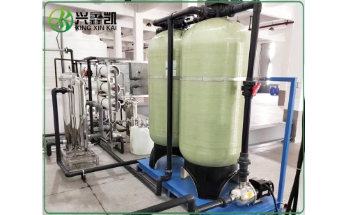 軟水器樹脂的再生頻率對其使用壽命有何影響？-杭州鑫凱